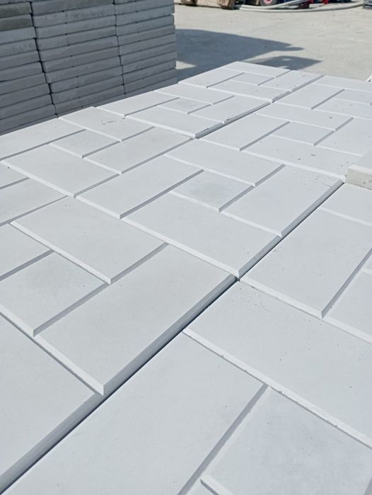 Vând pavele ,borduri ,rigole