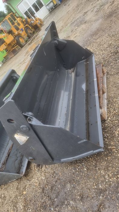 Cupa multifunctionala cupe sapat excavator furci Import Ital