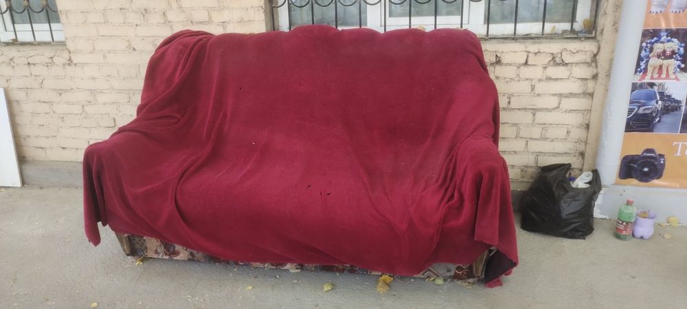 Mebel divan tekinga bervoramiz