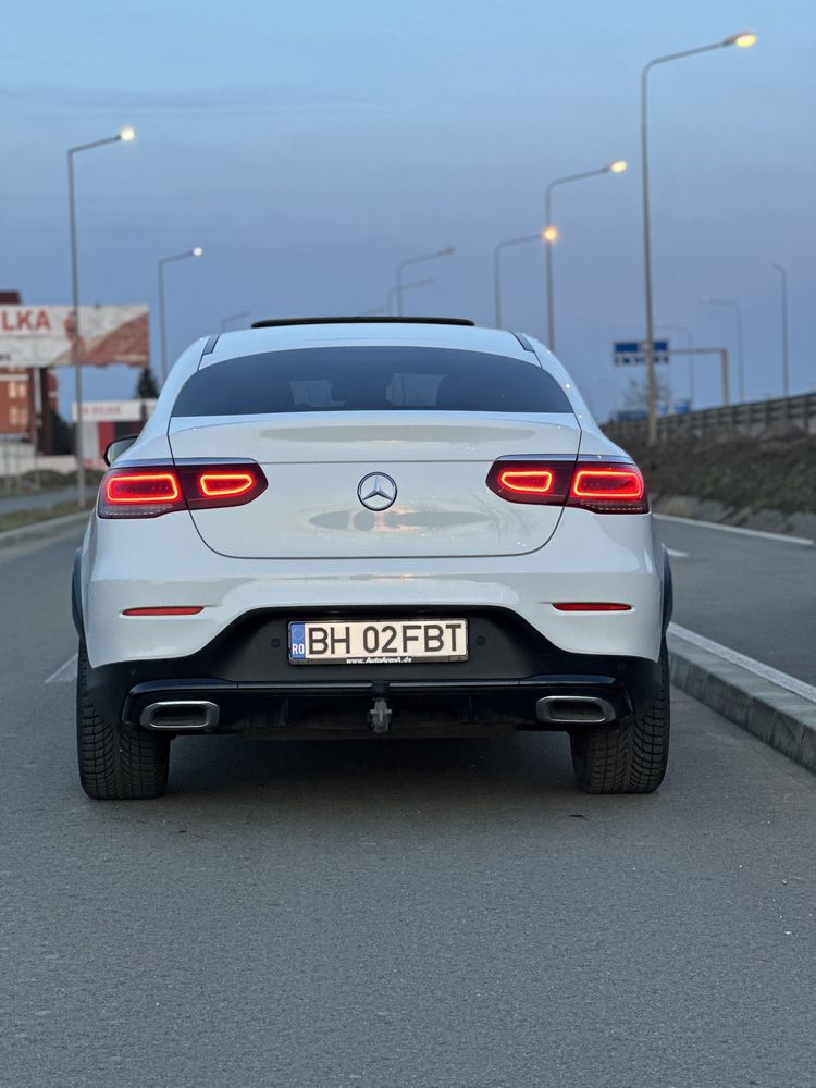 Inchirieri Auto Premium Mercedes GLC Coupe - Alb rent a cer - nunti