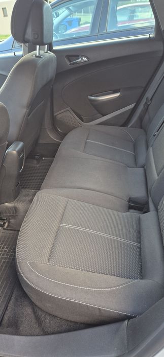 Opel Astra J de vanzare