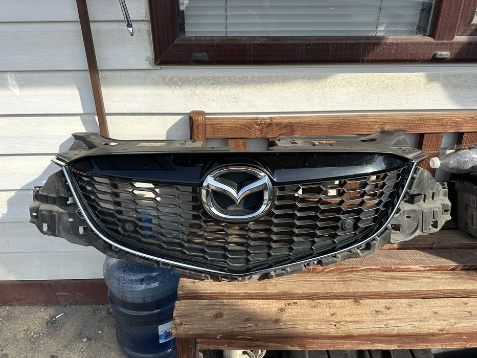 Решетка комплект за Мазда CX-5!!! TOP състояние!!!