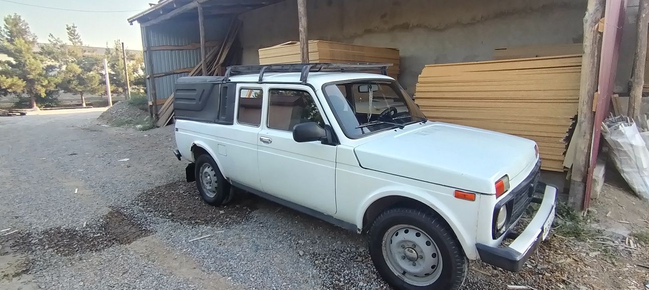 Niva aftomabili sotiladi