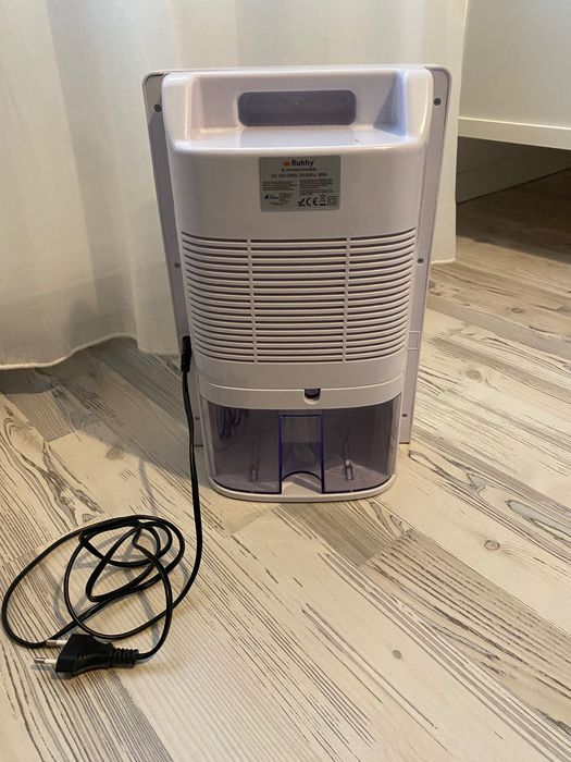 Dezumidificator si Purificator de Aer 2-in-1