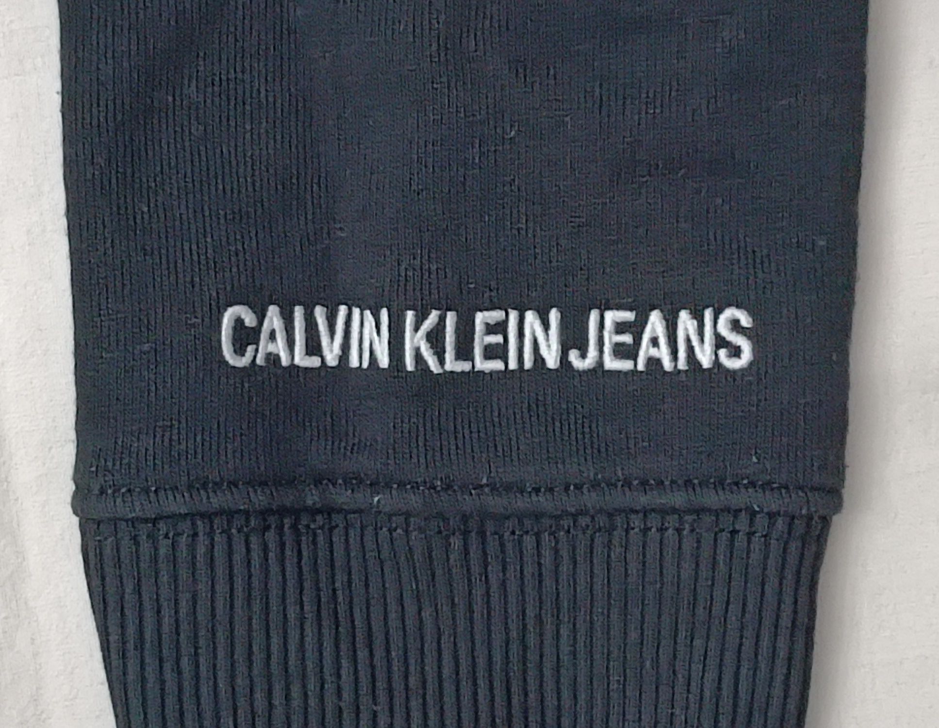 Calvin Klein Jeans Sweatshirt оригинално горнище S памучен суичър