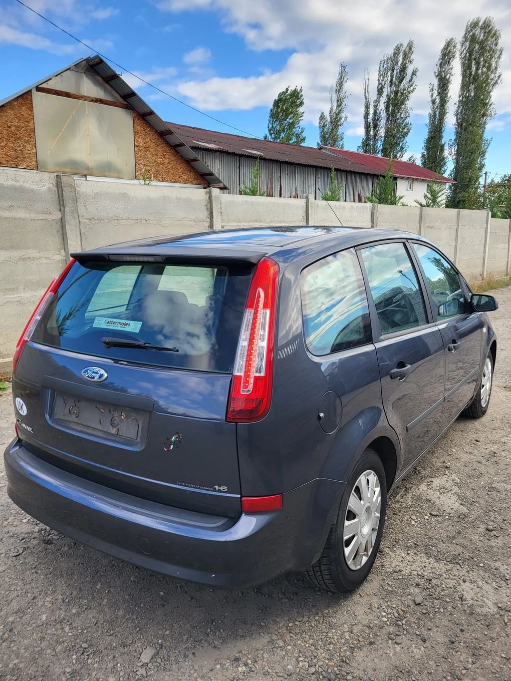 Dezmembram/Piese Ford Focus C-MAX 1.6 benzina