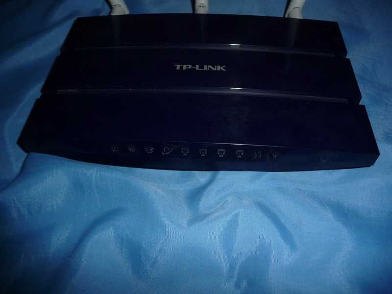 Router wireless N450 TP-Link TL-WR1043ND, Gigabit, USB