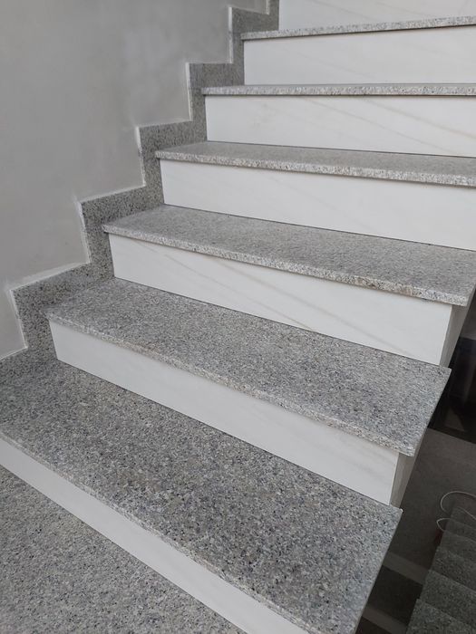 Scari interioare și exterioare,carara...