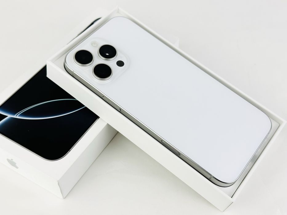 Apple iPhone 16 Pro Max 256GB White 100% Перфектен! Гаранция!