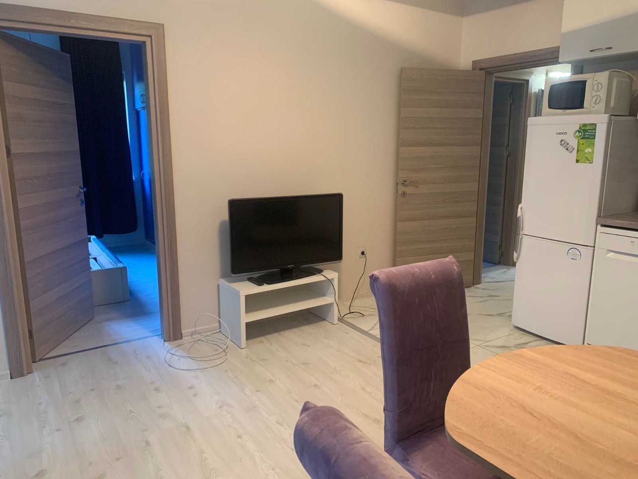 Дава се под наем Четиристаен апартамент в Пловдив, Център - 110 кв.м за 650 € - Снимка #1