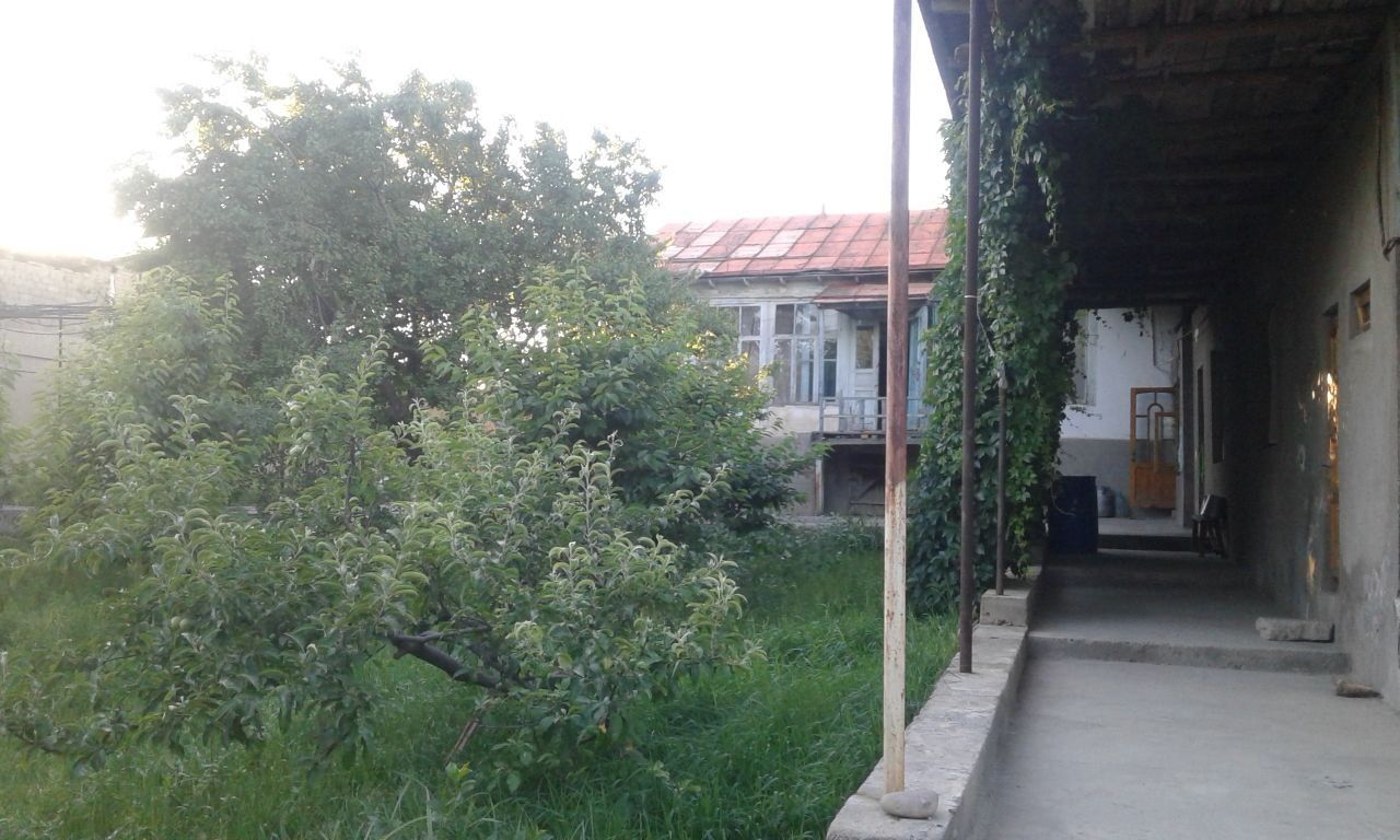 ХОВЛИ СОТИЛАДИ Улугбек посёлокдан 1 км