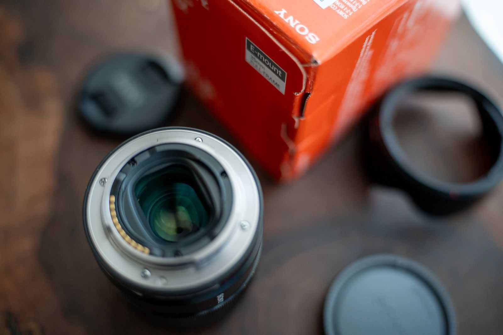 Sony 35mm f/1.8 – гаранция, подарък филтър, тест Пловдив