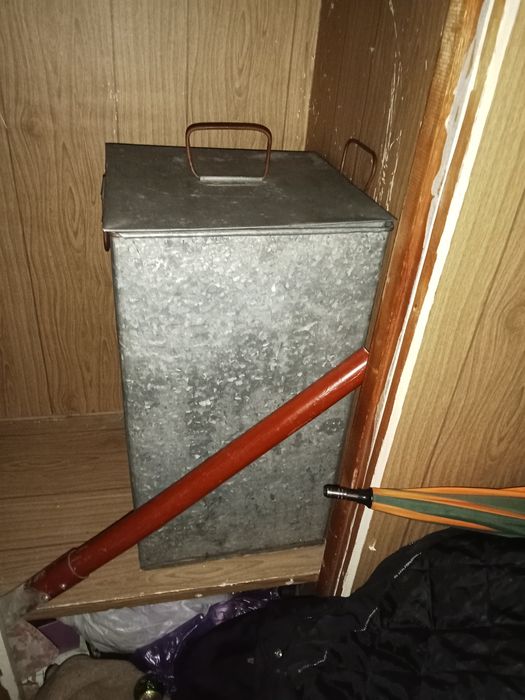 Бак, ведра. для быта