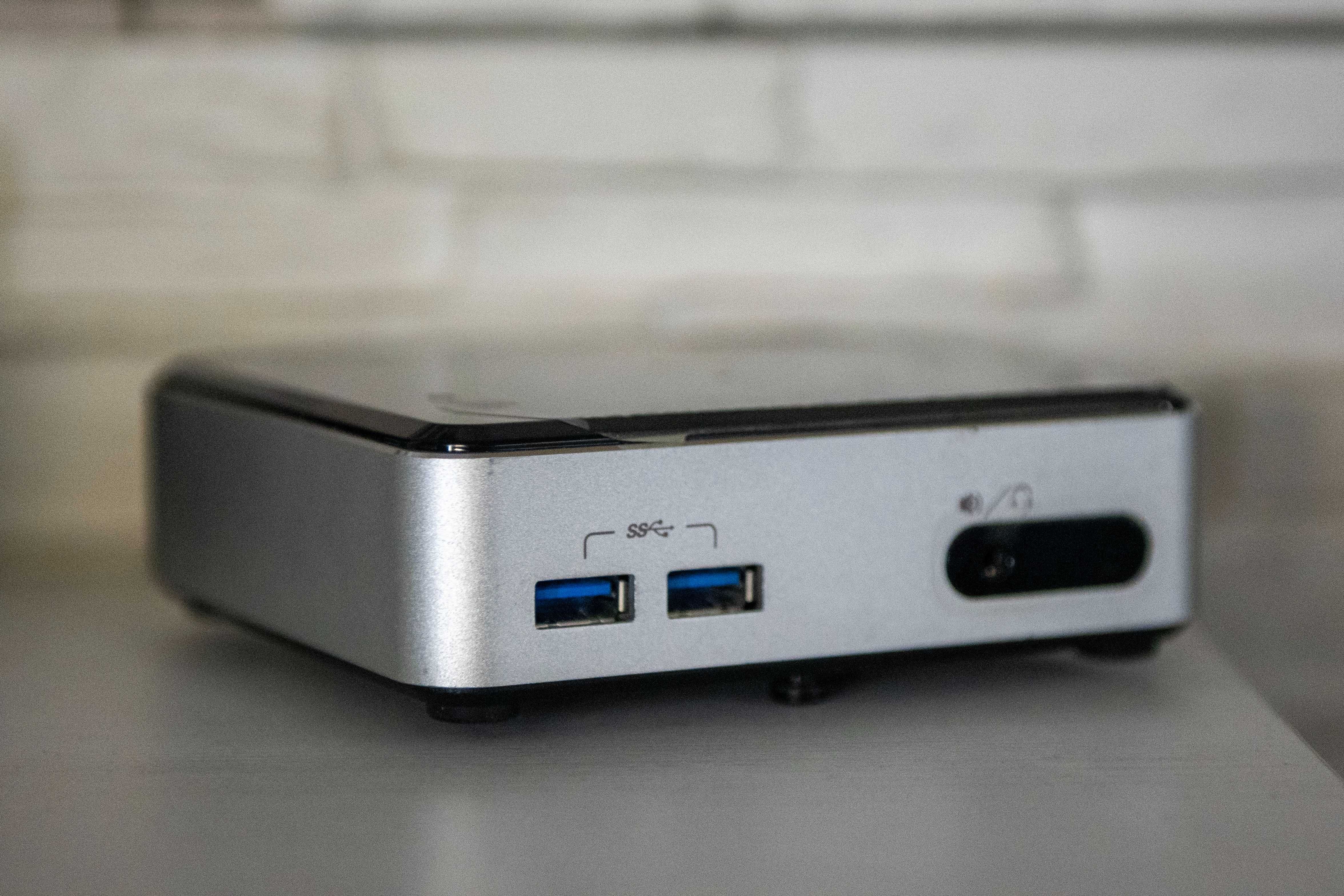 Intel NUC D34010WYK Core i3-4010U, 4GB, 128GB