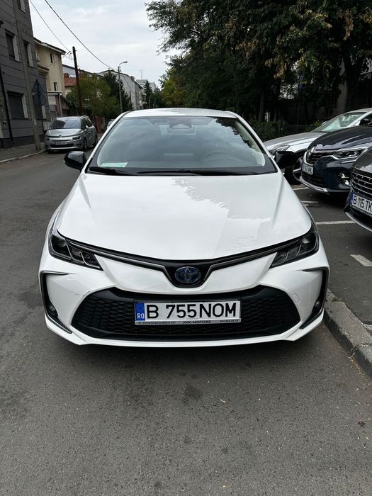 Inchiriez Toyota Corolla noua(2025) HYBRID cu GPL pentru BOLT/UBER