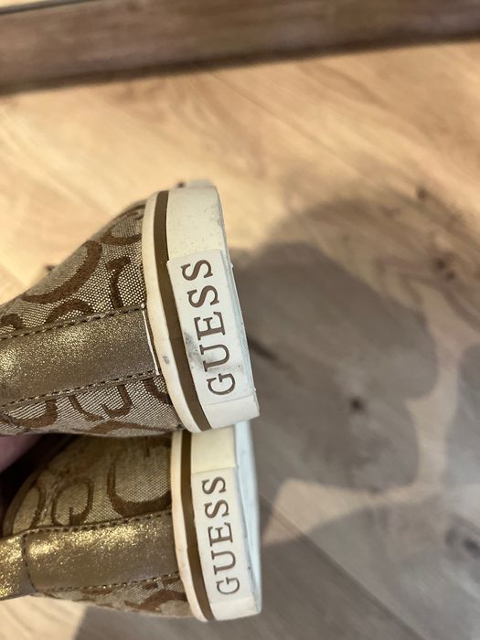 Guess бежови/кафеви нови гуменки