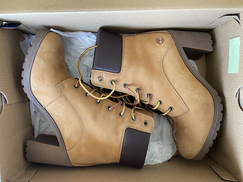 Боти с висок ток Timberland - чисто нови