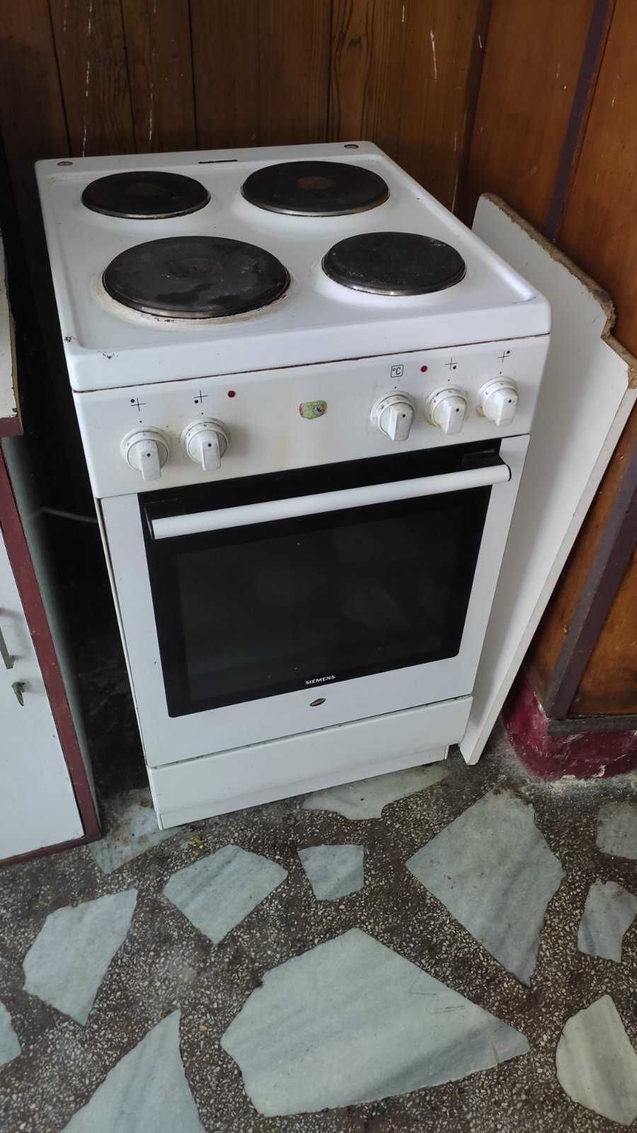 Готварска печка/фурна Siemens, с котлони
