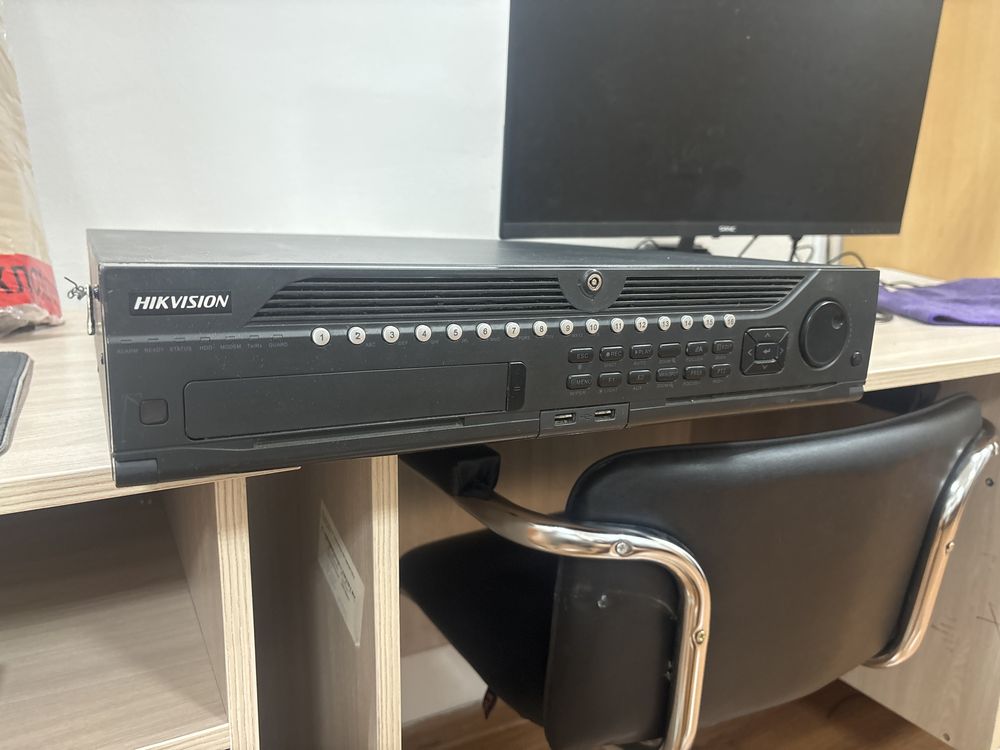 Видеорегистратор 32. Hikvision DS-9632NI-I8