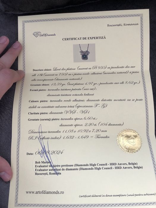 Vand piesa din pietre si metal pretios