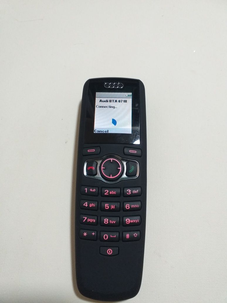 Telefon mobil cu SIM pentru Audi (a6...a7...a8 ) original Germania,.