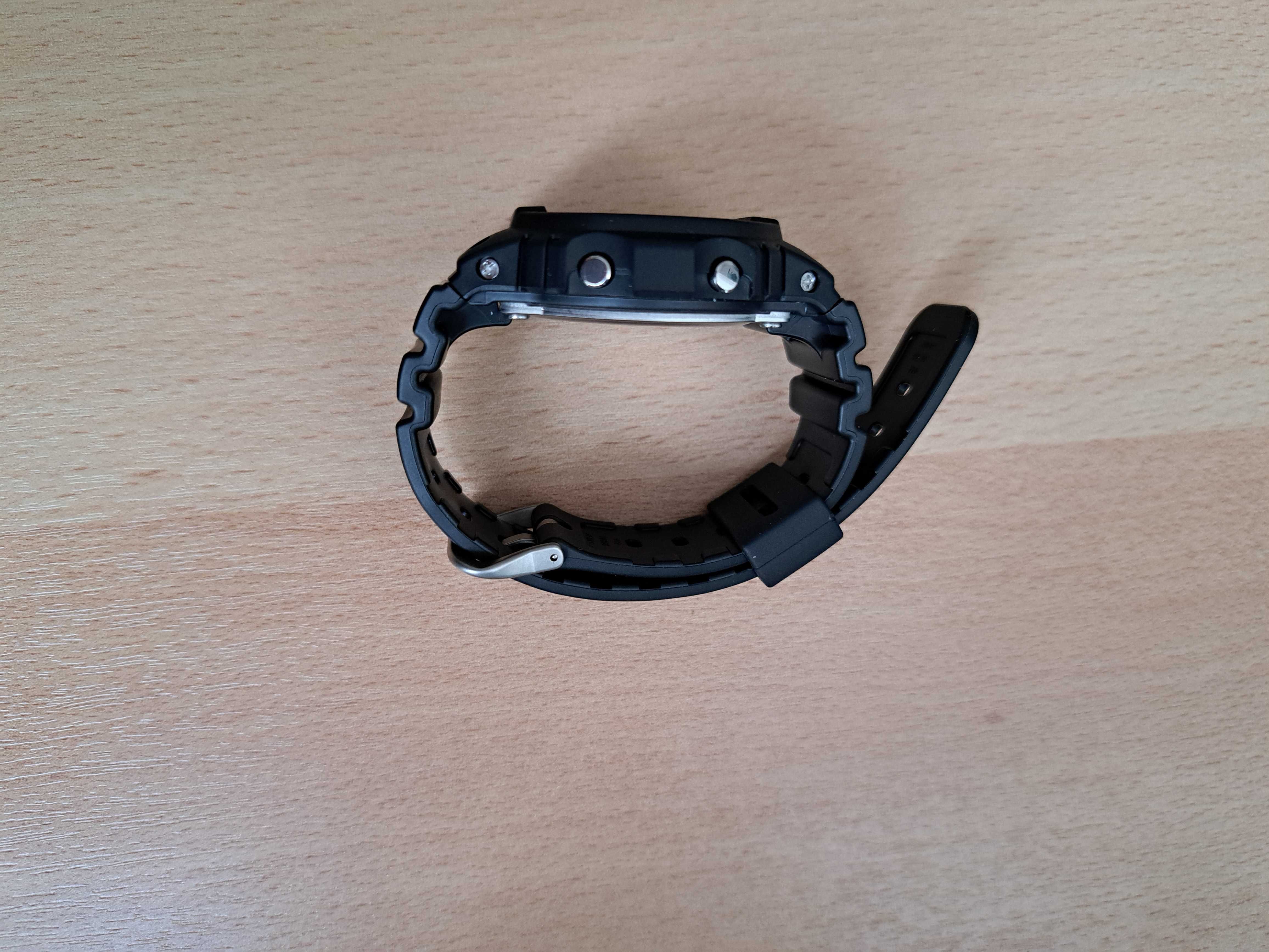 Часовник CASIO G-SHOCK DW-5600BB-1ER