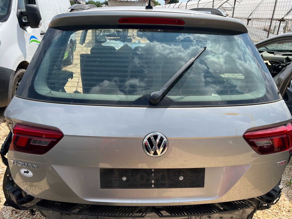 Lonjeron prag lateral aripa spate panou spate oala Volkswagen Tiguan