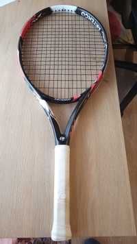 Тенис ракета, закупена от Декатлон.