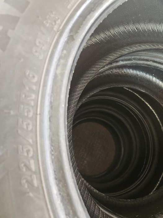 Гуми 225/55/16 2броя