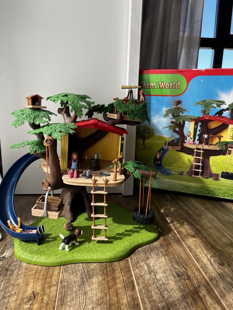 Комплект за игра Schleich - Къща на дърво.