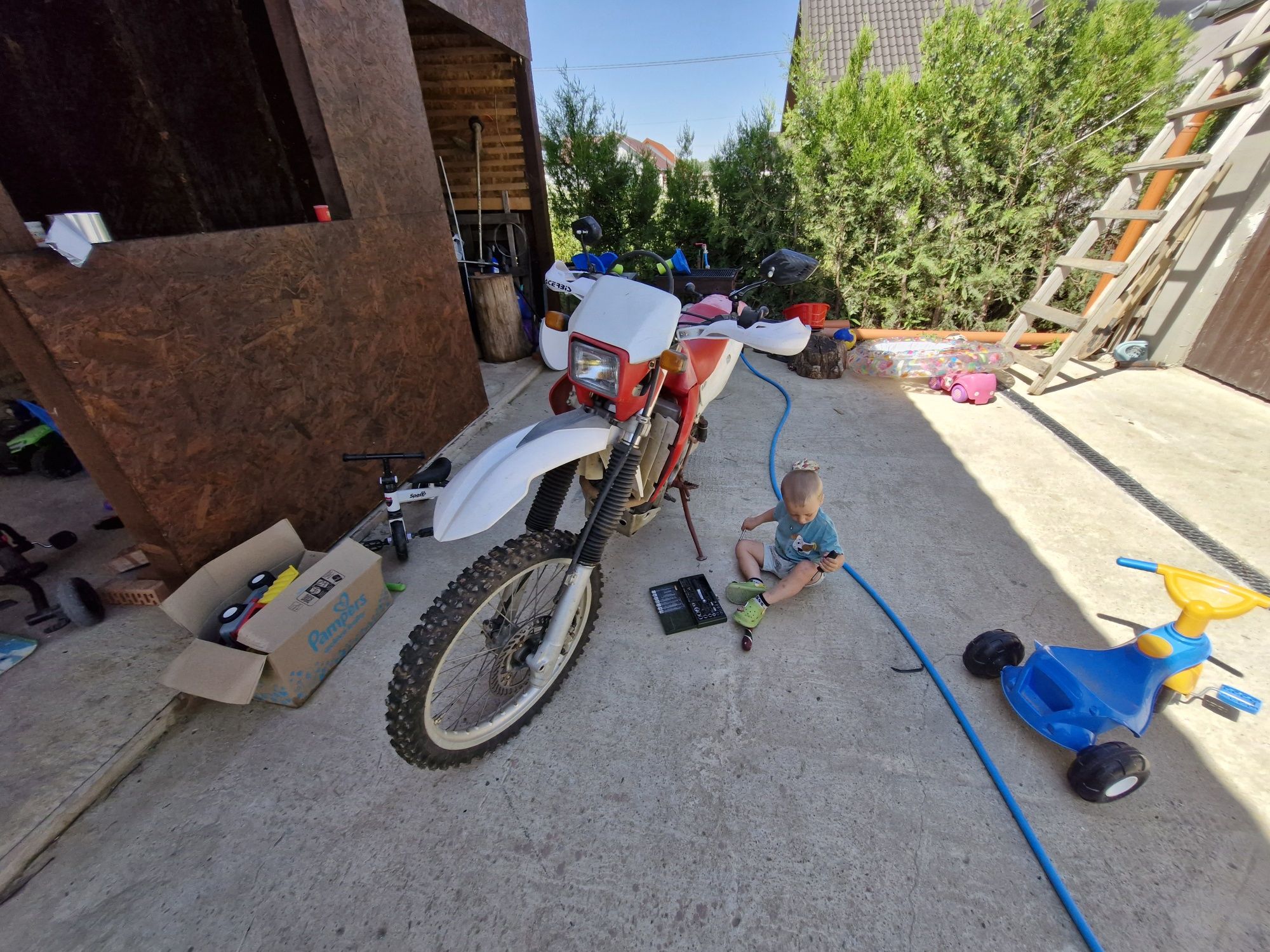 Motocicleta Honda xr650r