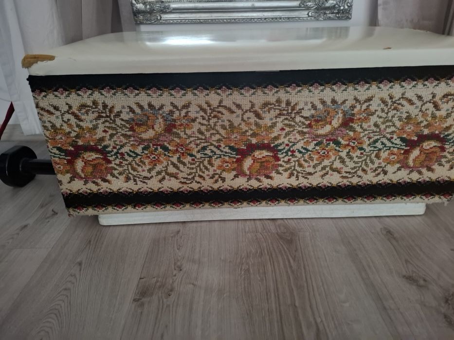 Cufăr  floral  tradițional