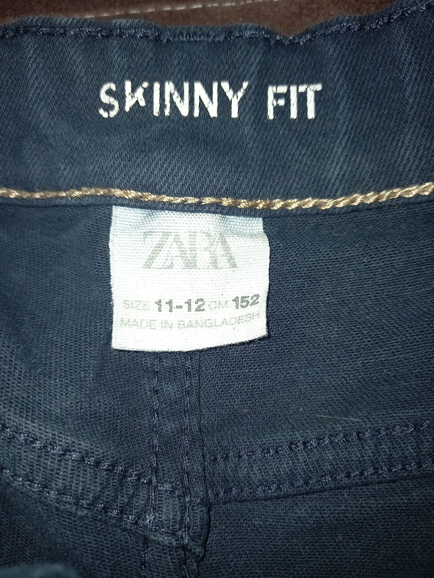 Дрехи за момче ZARA