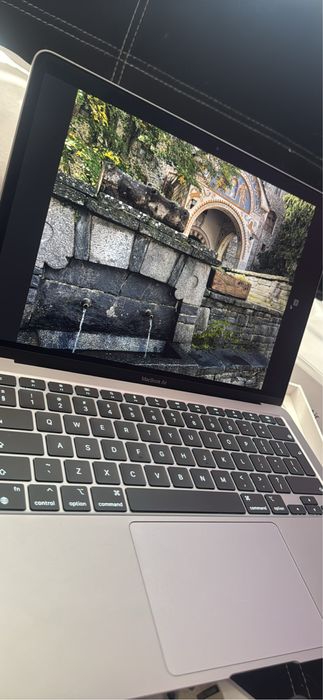 Apple 13-inch MacBook Air