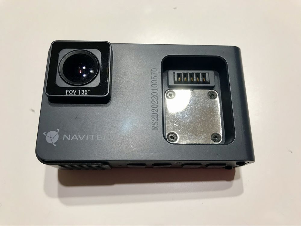Видеорегистратор Navitel RS2 Duo – Като нов, снима вътре и навън!