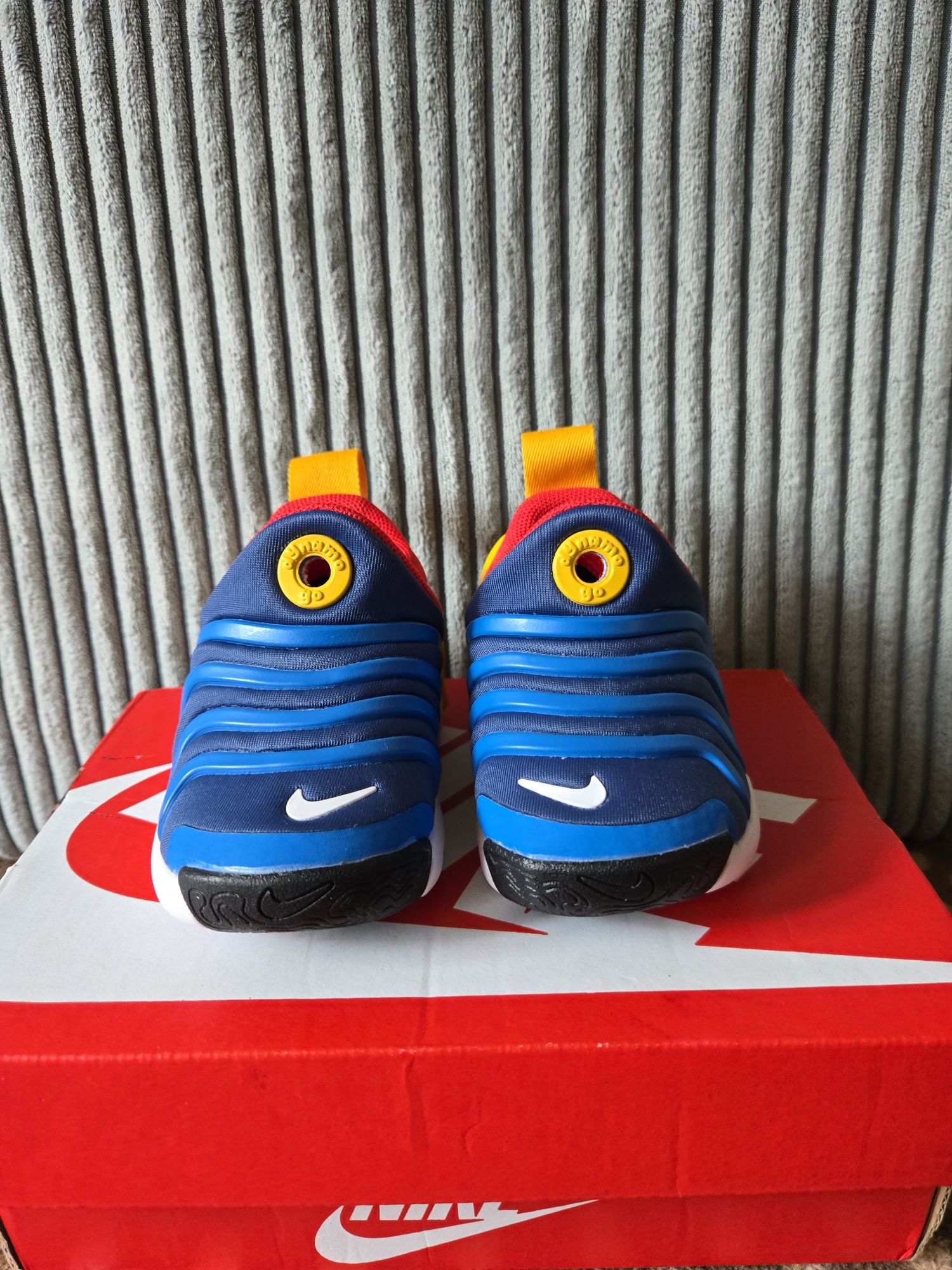 Детски маратонки nike dynamo go baby