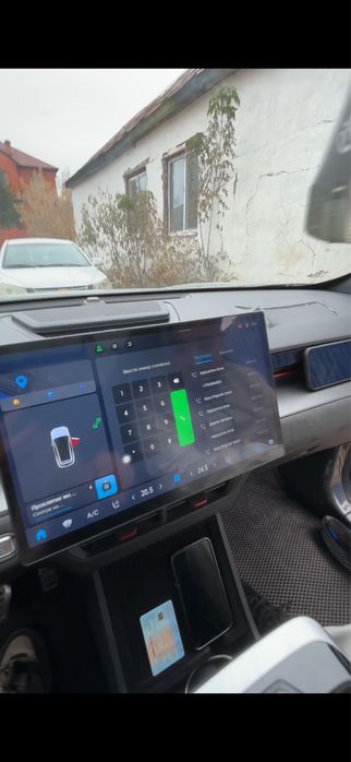 Монитор от JETOUR DASHING 2024