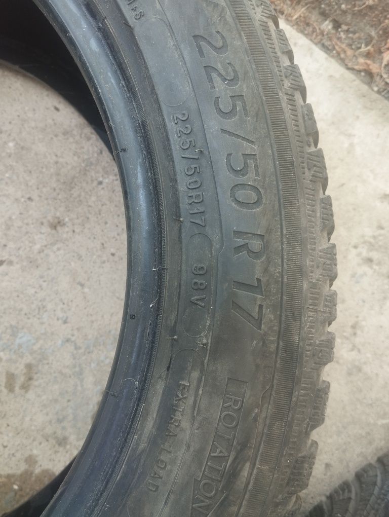 2 броя зимни гуми Michelin Alpin 5 225/50/17
