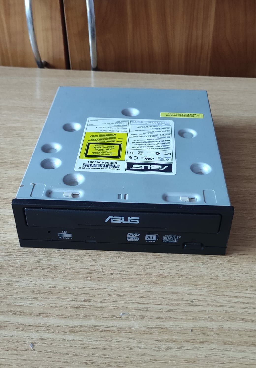 DVD RW ASUS + DVD Writer SH-224