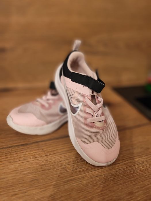 Nike обувки за момиче