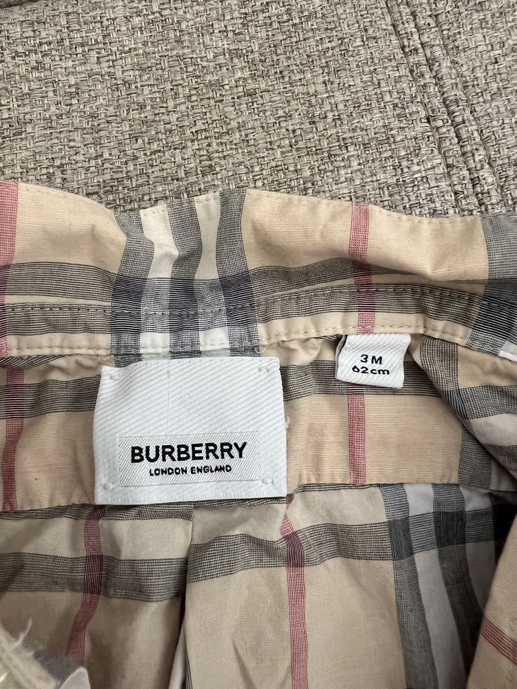 Оригинален бебешки комплект Burberry