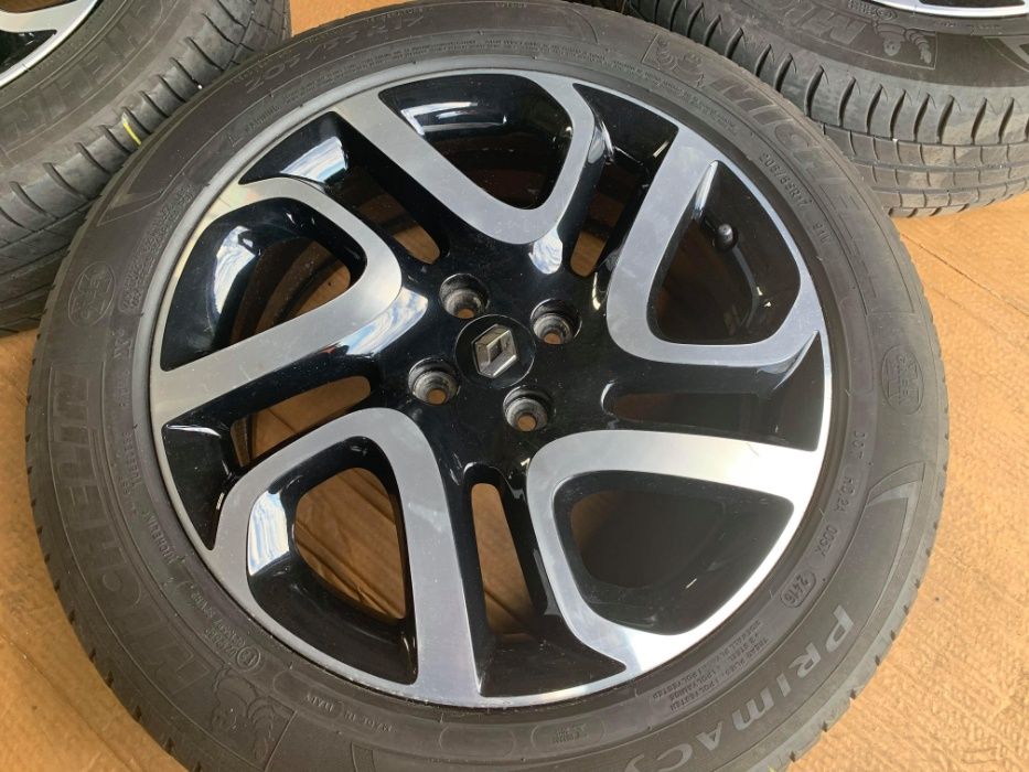 Jante Renault Captur Jogger Anvelope vara Michelin top 205 55 17