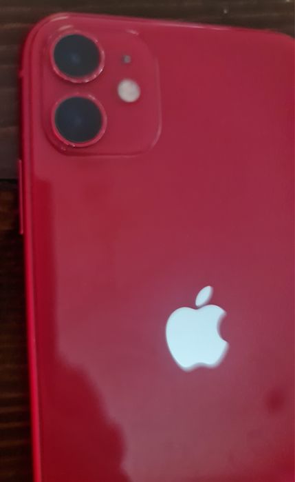 Iphone 11 / 128GB Червен.Нова Цена