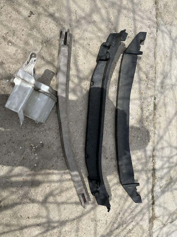 Armatură față. toyota chr.52131-f4090.88710-02071.