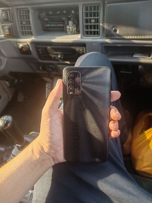 Redmi 9T 4/64gb sotiladi