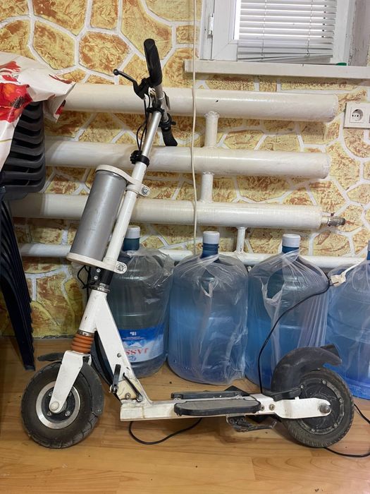 Электронный самокат