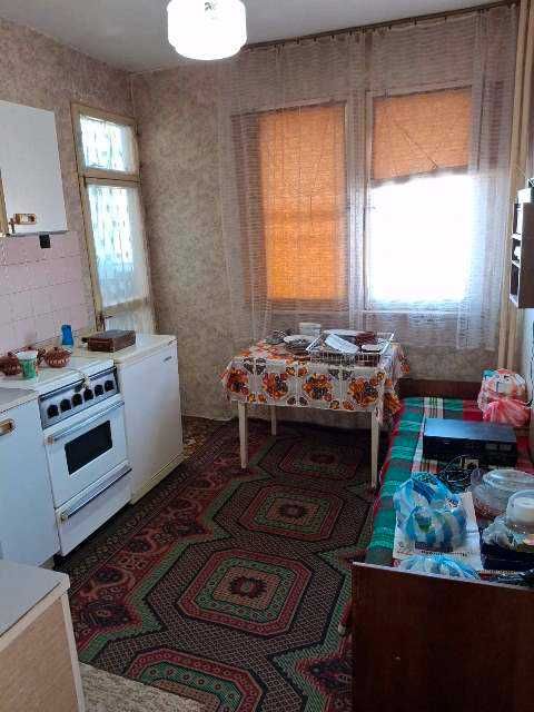 3-стаен апартамент, кв. "Запад" 2 , гр. Търговище