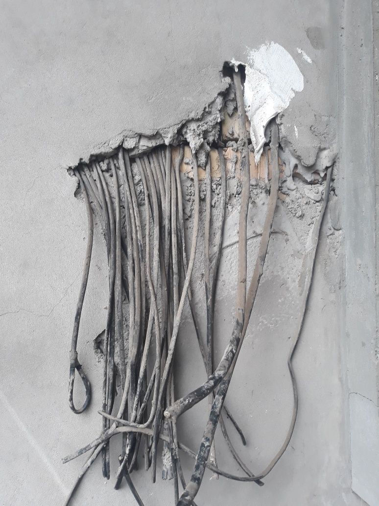 Elektrik xizmatlari yevra mantaj