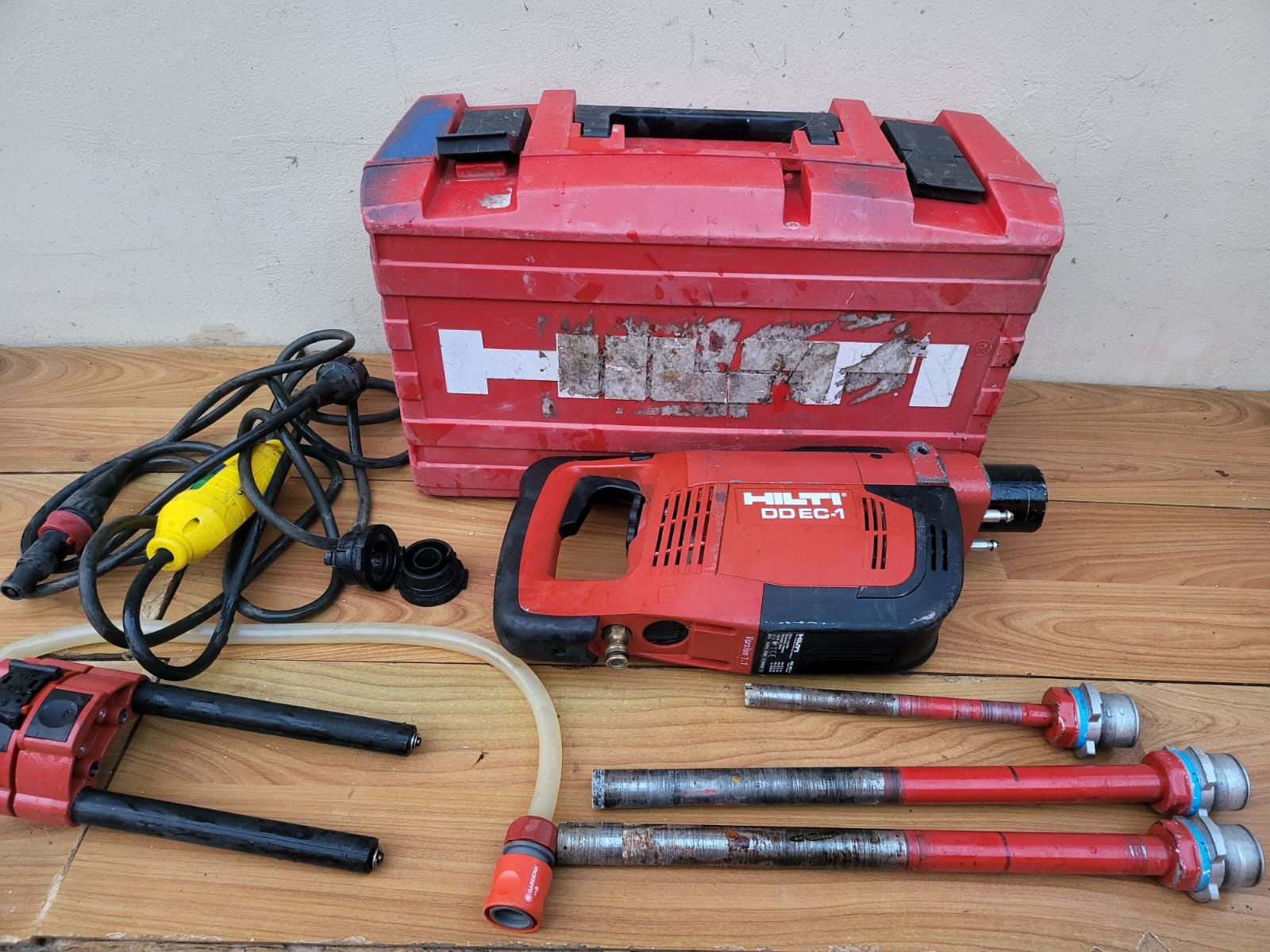 Mașină de carotat Hilti DD EC-1
