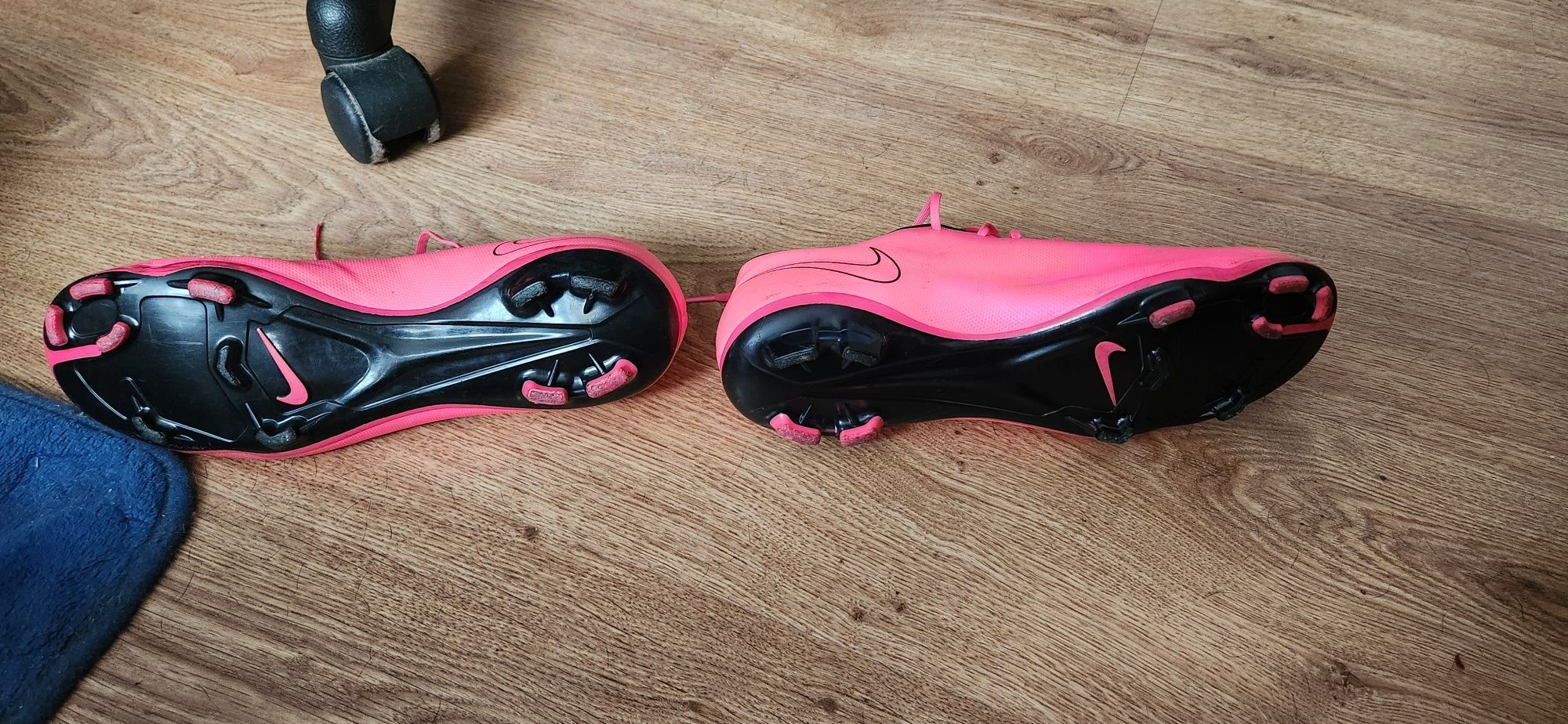 Nike mercurial vapor 10 бутонки -детски футболни обувки 37.5 номер
